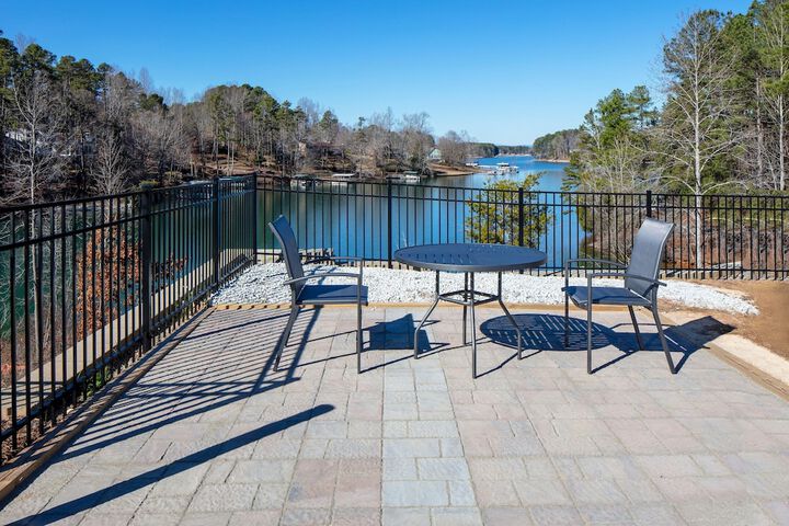 Terrace/Patio 33 of 35