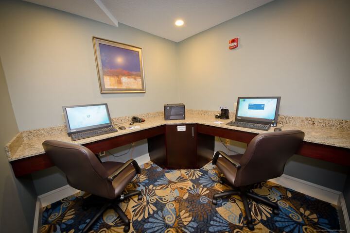 Business Center 57 of 57