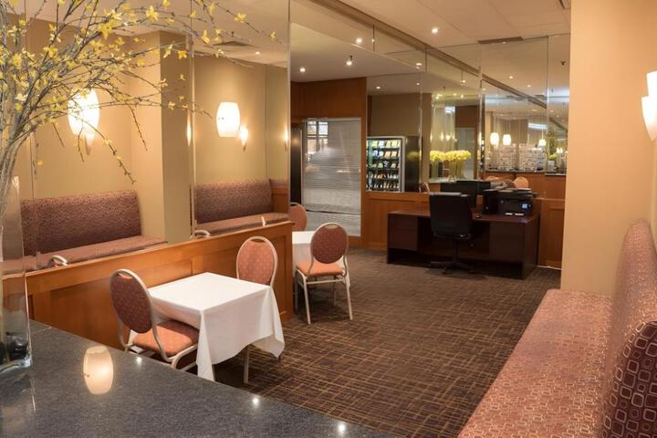 The Roehampton Hotel