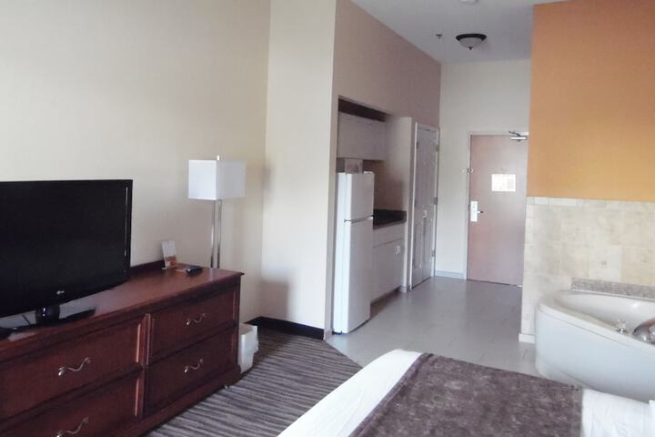 Room 48 of 62