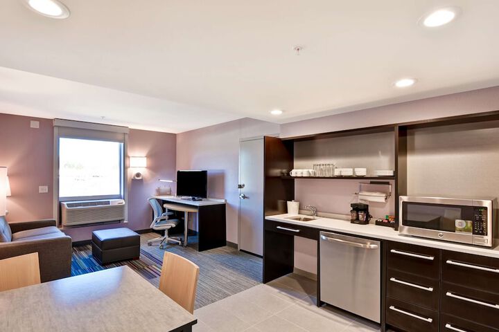 Home2 Suites by Hilton Winston-Salem Hanes Mall