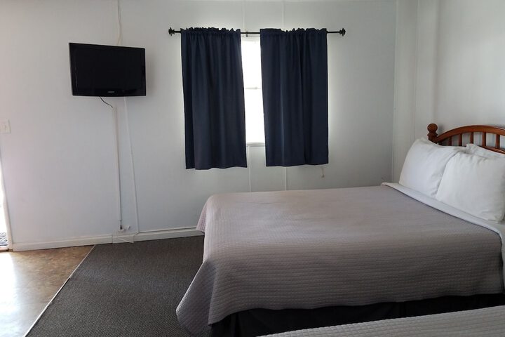 Room 62 of 86