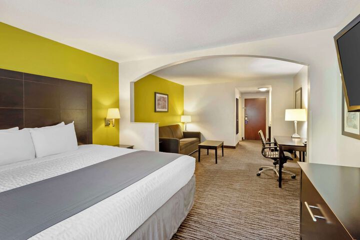 Best Western Magnolia Inn & Suites