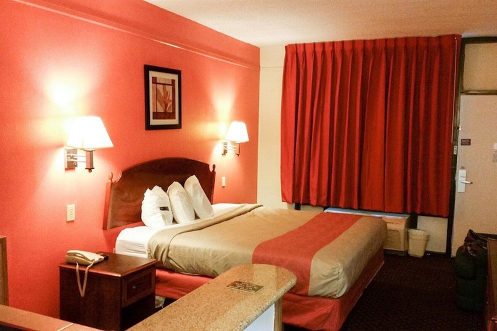Motel 6 Seaford DE