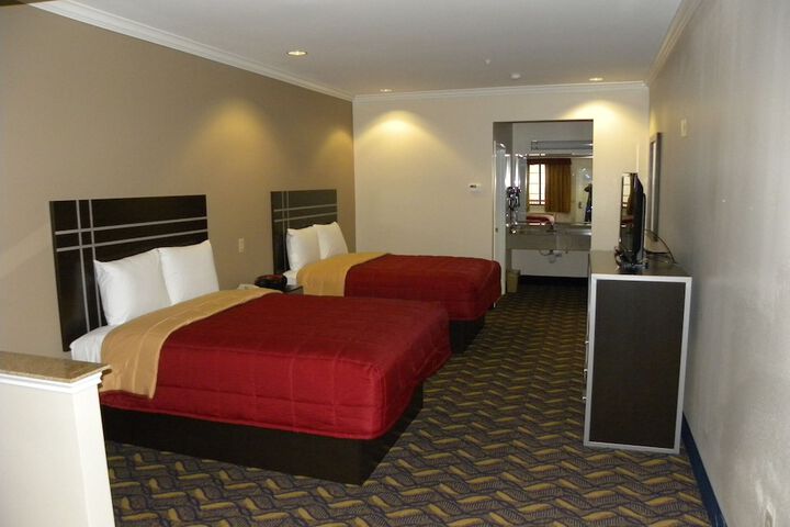 Room 20 of 24