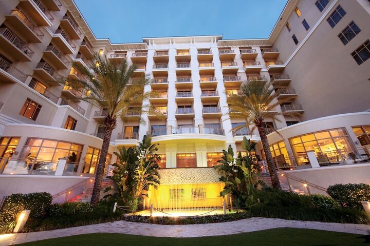 Hotel 5 of 61
