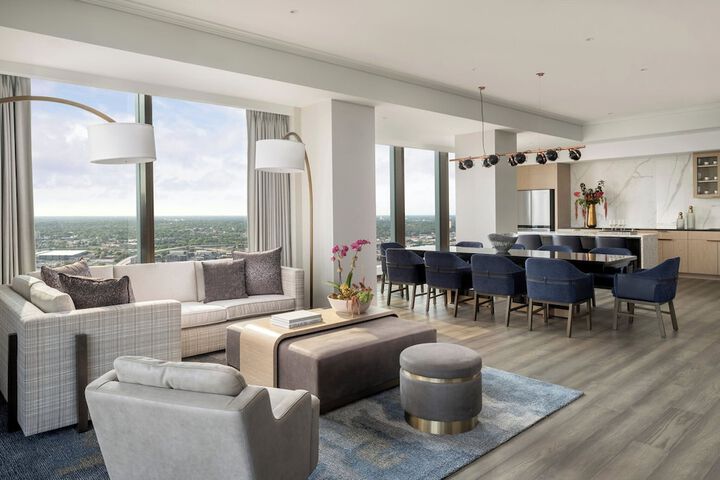 Four Seasons Hotel Minneapolis