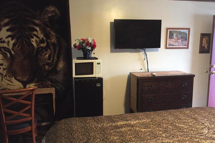 Colony Inn motel