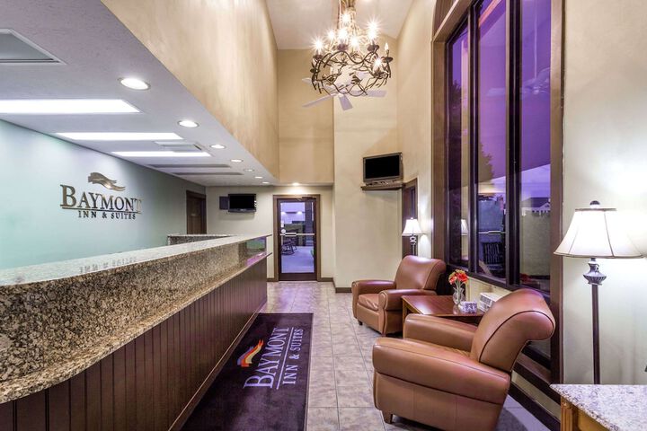 Hotel Interior 7 of 23