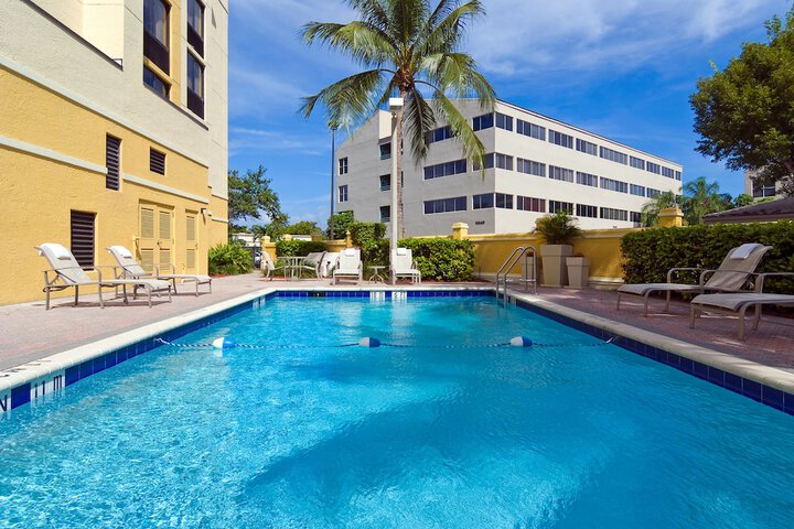 Pool 5 of 33