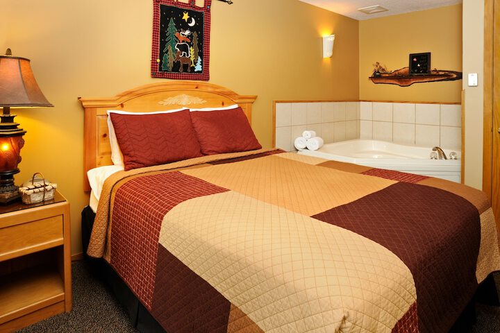 The Pointe Hotel and Suites