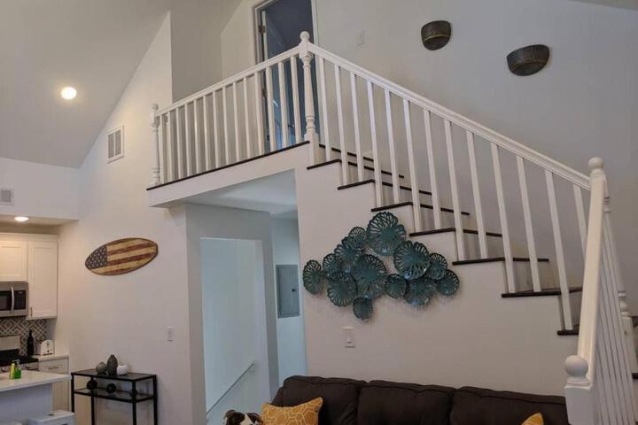 Lux 3 Bd - Perfect & Parking & Massive Patio