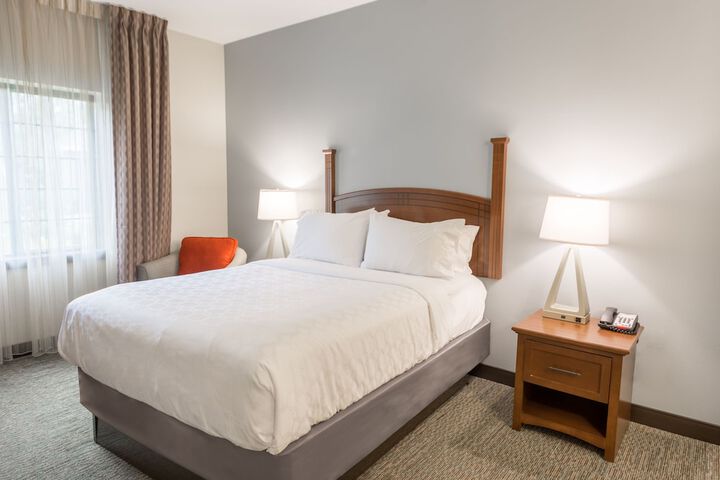Staybridge Suites Kansas City - Independence by IHG