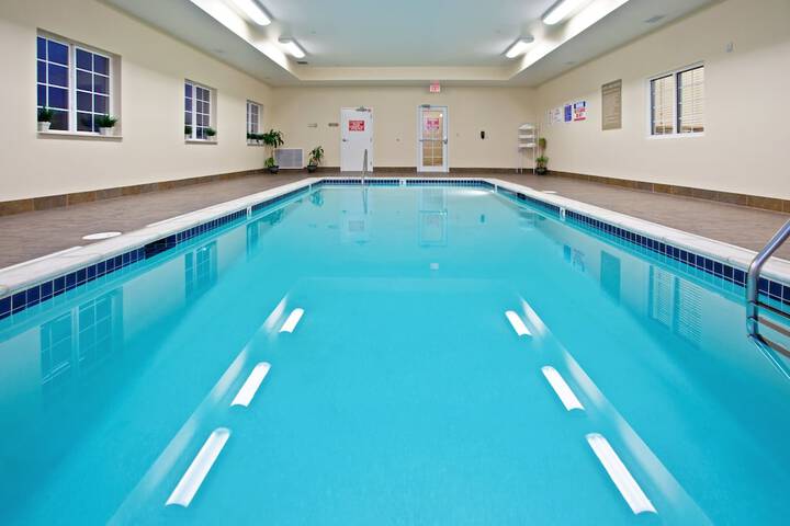 Pool 9 of 41