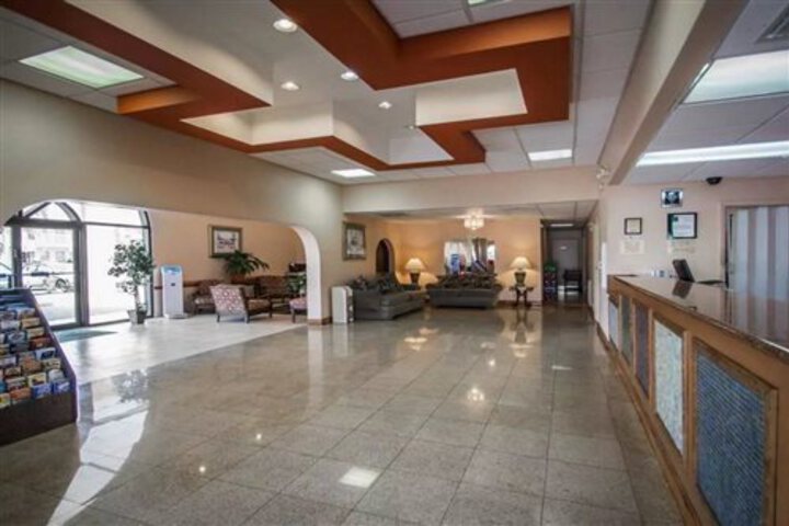 QUALITY INN AND SUITES EASTGATE