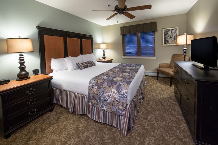 Room 28 of 62