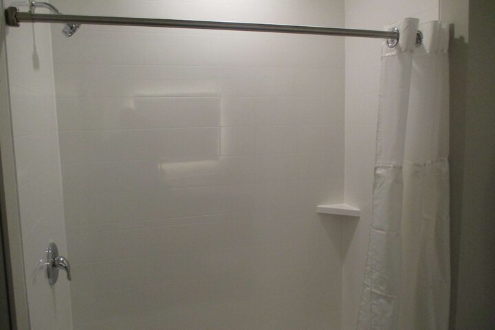 Room 14 of 43