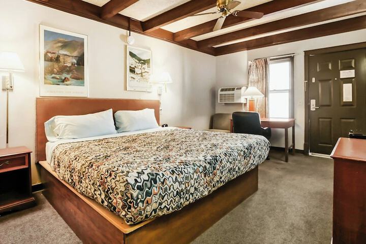 Georgetown Lodge