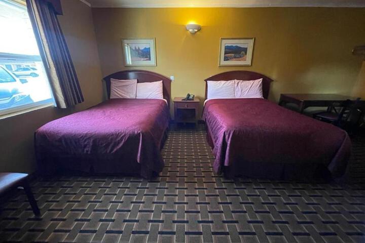 Budget Inn