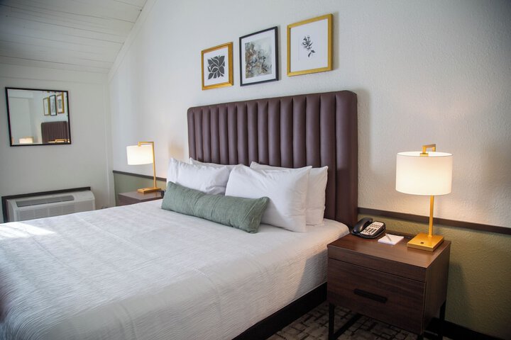 Bay Valley Resort a Wyndham Hotel