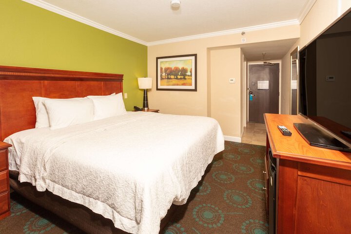 Room 43 of 72