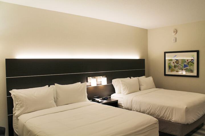 Room 46 of 63