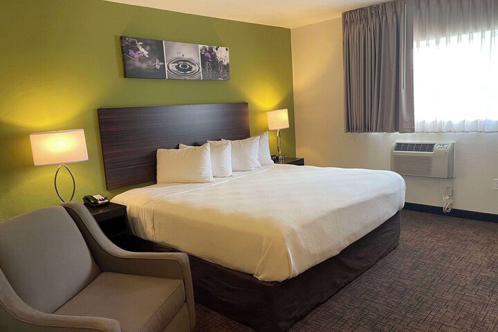 Suburban Studios Melbourne Airport