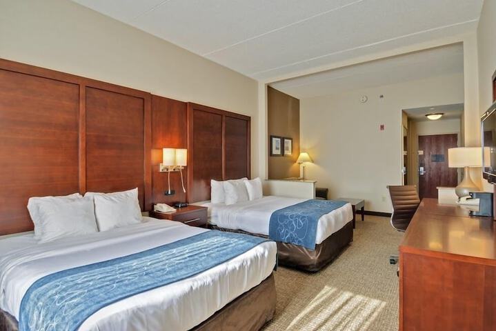Room 12 of 46