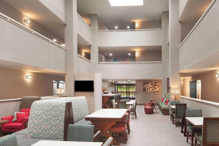 Hotel Interior 10 of 36