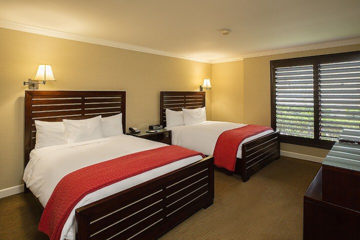 Room 18 of 38