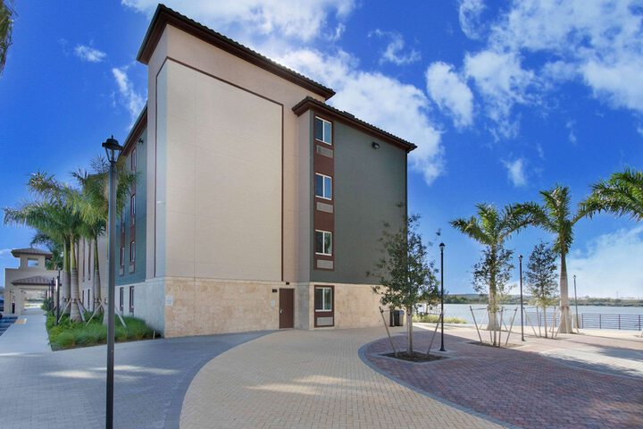 Hotel 6 of 31