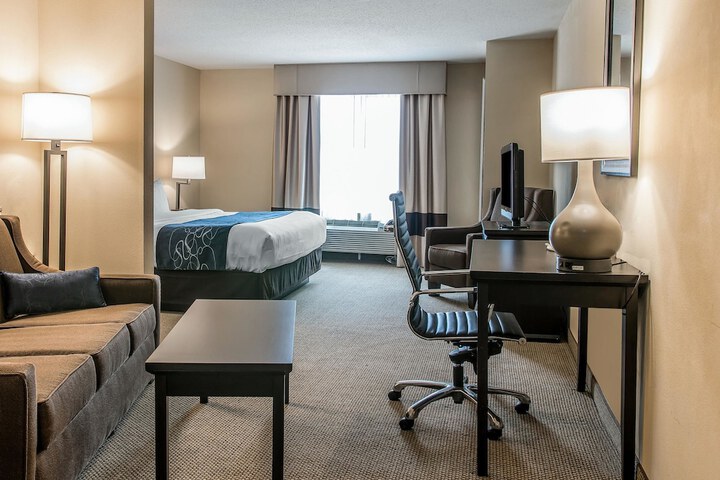 Room 21 of 40