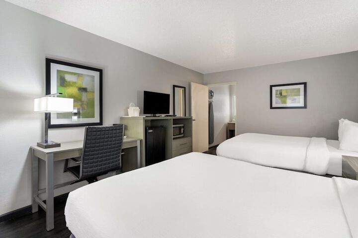 SureStay Hotel by Best Western Grants