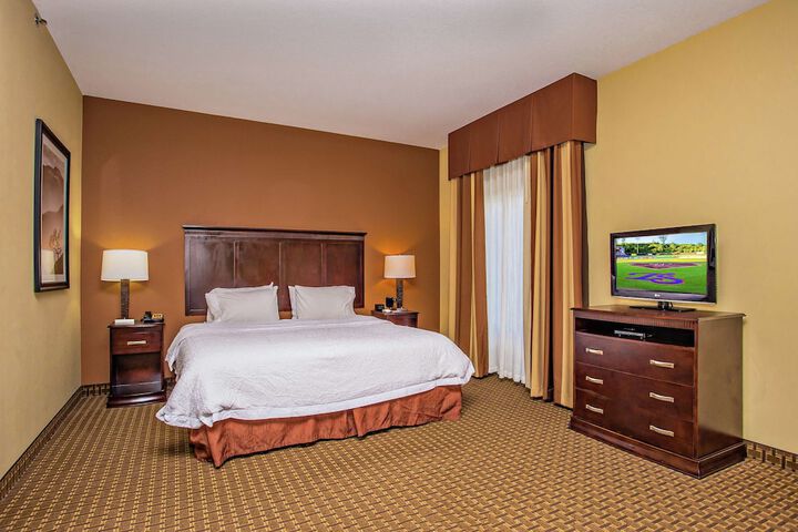 Room 19 of 37