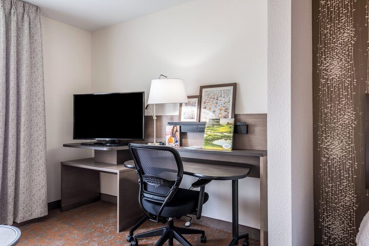 Fairfield Inn & Suites by Marriott St. Joseph Stevensville