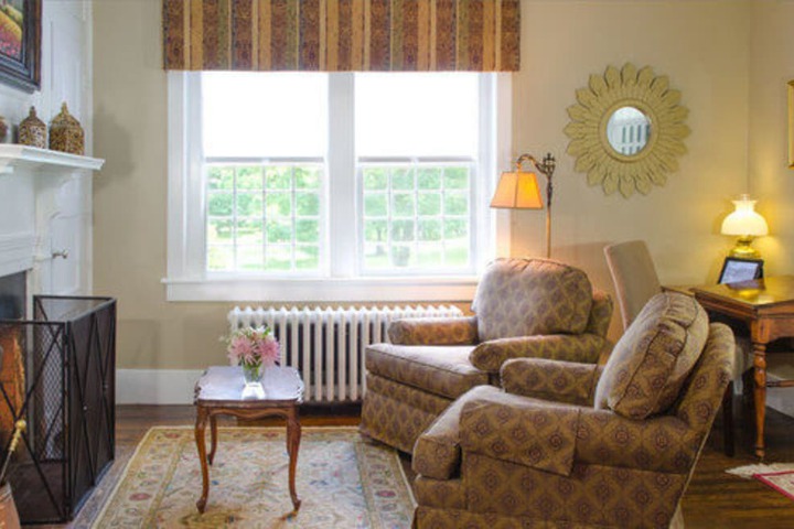 Hillbrook Inn