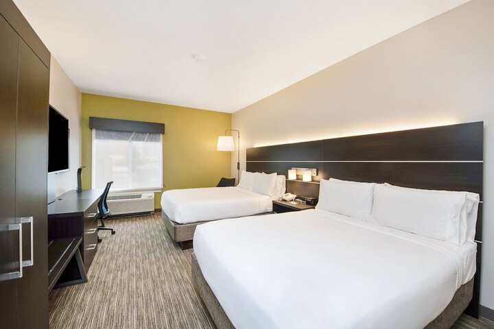 Room 12 of 29