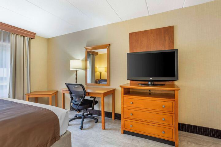 Room 12 of 35