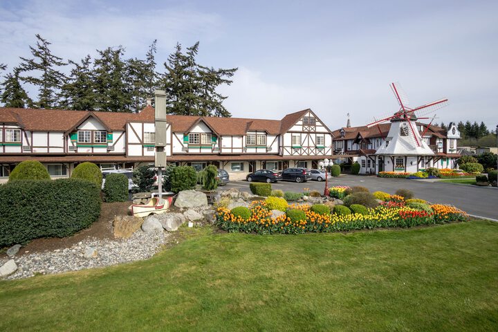 Auld Holland Inn