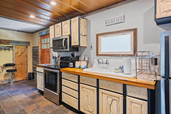 Chickahominy Riverside Guest Home by Williamsburg