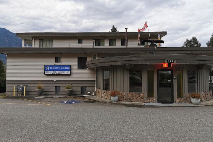 Hope Inn and Suites