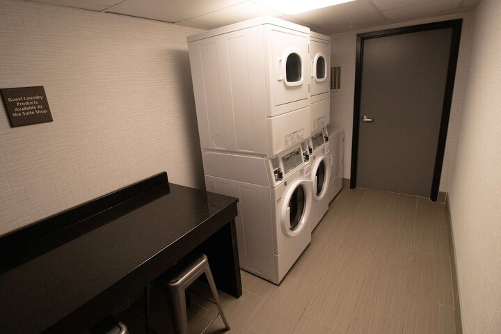 Room 10 of 24