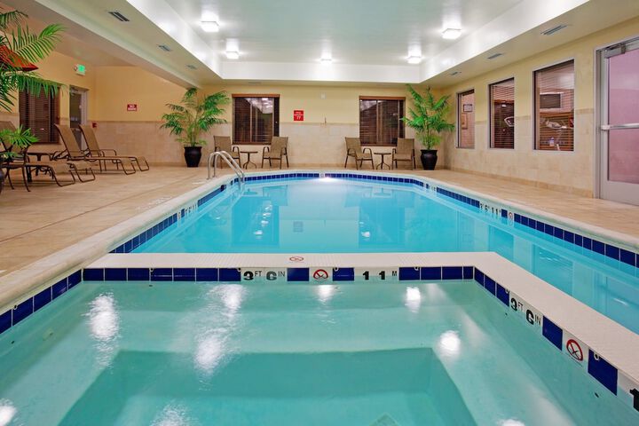 Pool 10 of 55