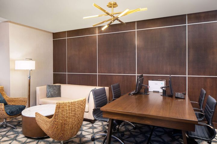 DoubleTree by Hilton Ann Arbor North
