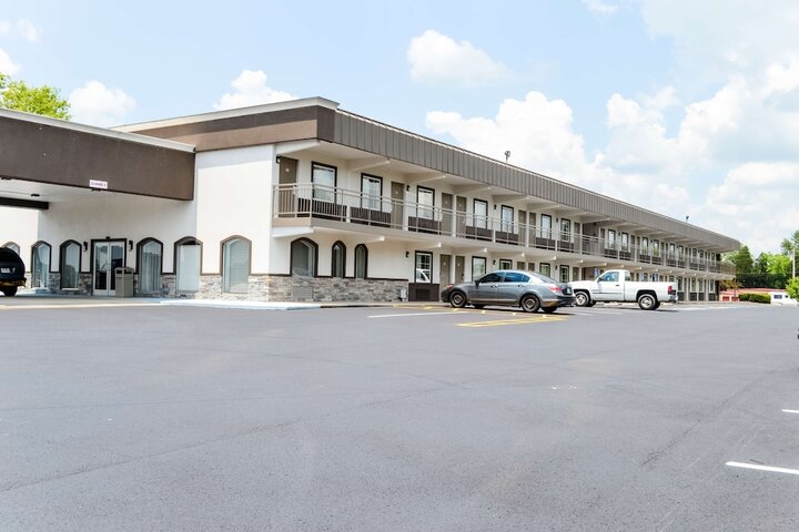 Hotel 3 of 23