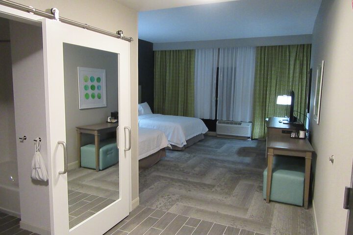 Room 49 of 72