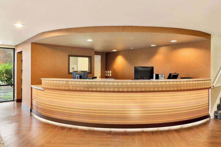 Hotel Interior 12 of 83
