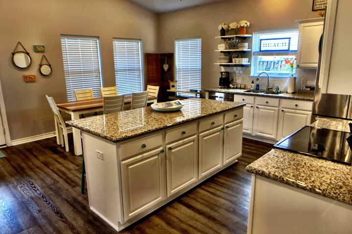 A Silver Lining 4 Br Home