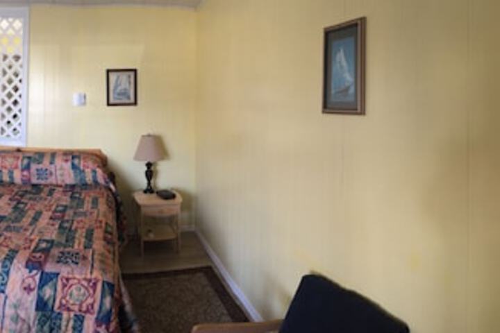 Room 16 of 92