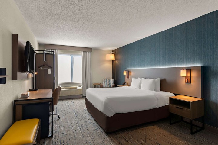 Room 20 of 34